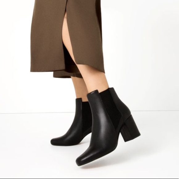 Zara Shoes - ❤️SALE❤️Zara High heel Leather boots